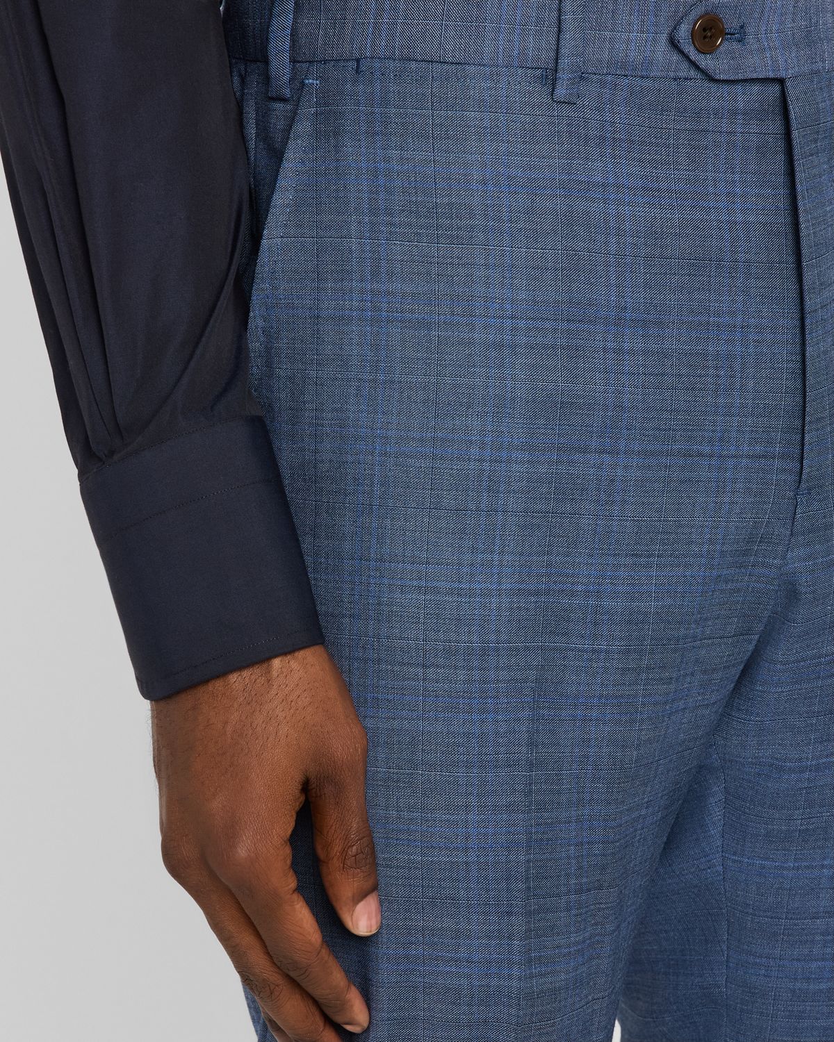 Emporio Armani Men 's Subtle Grid Check Suit