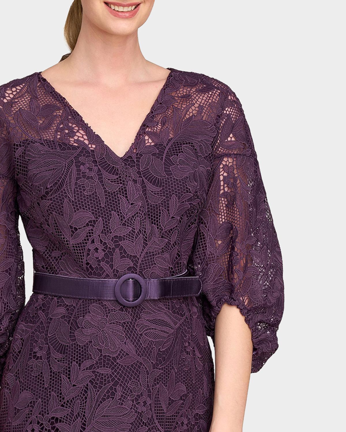 Kay Unger New York Delaney Lace A-Line Gown | Thumbnail 4 Kay Unger New York Delaney Lace A-Line Gown | Thumbnail 4