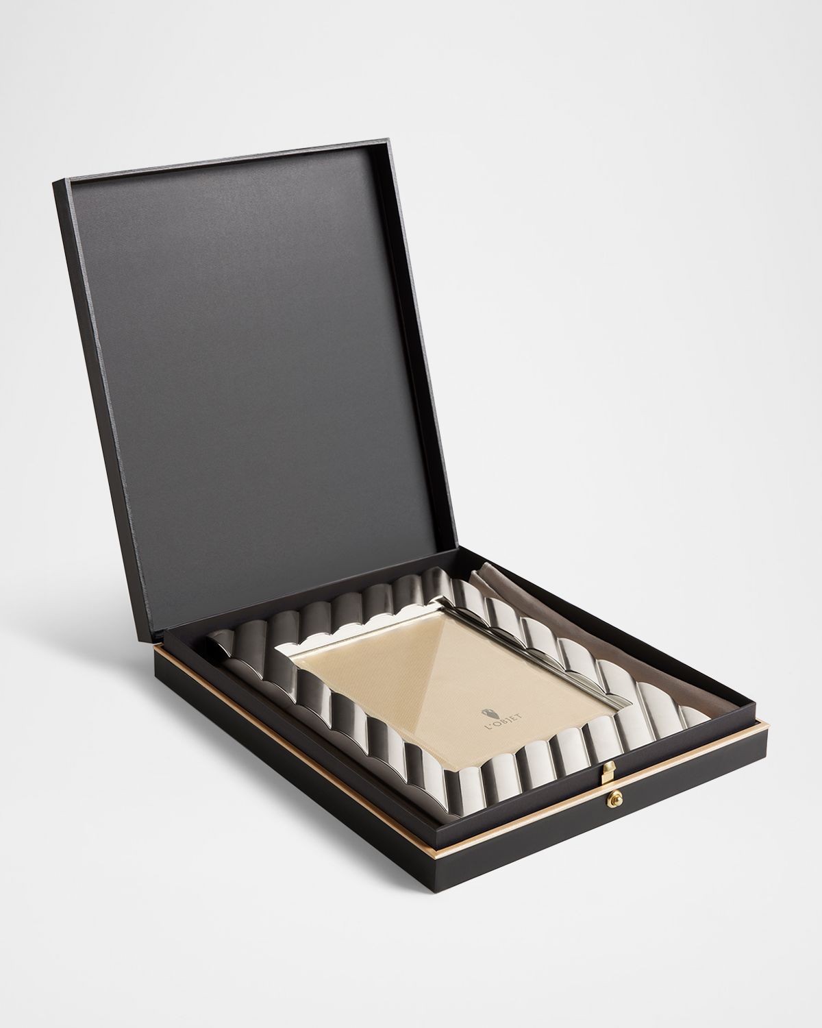 L 'Objet Maxime Frame