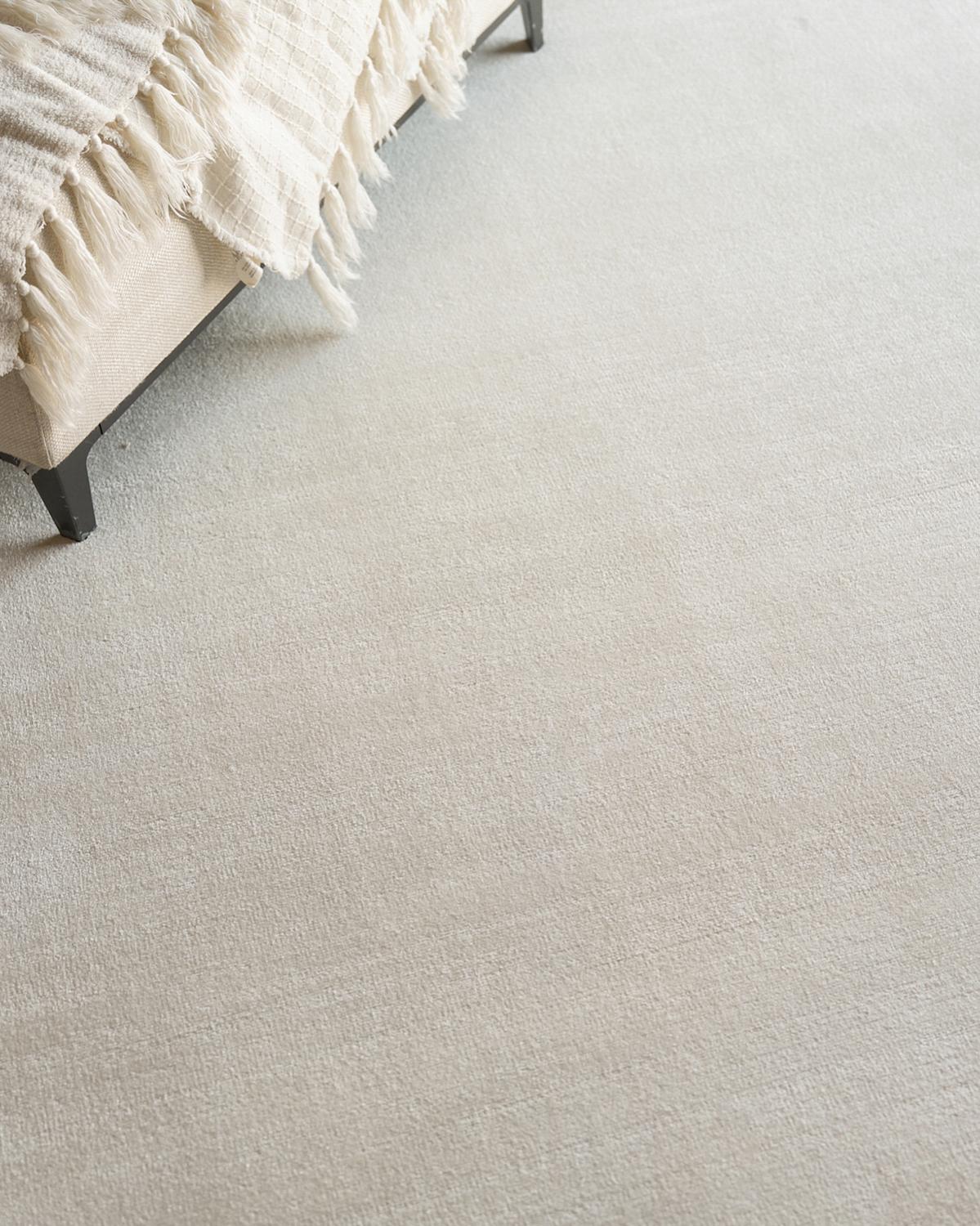 Exquisite Rugs Martelli Modern Hand-Loomed White Rug, 4 ' x 6 ' | Thumbnail 7 Exquisite Rugs Martelli Modern Hand-Loomed White Rug, 4 ' x 6 ' | Thumbnail 7