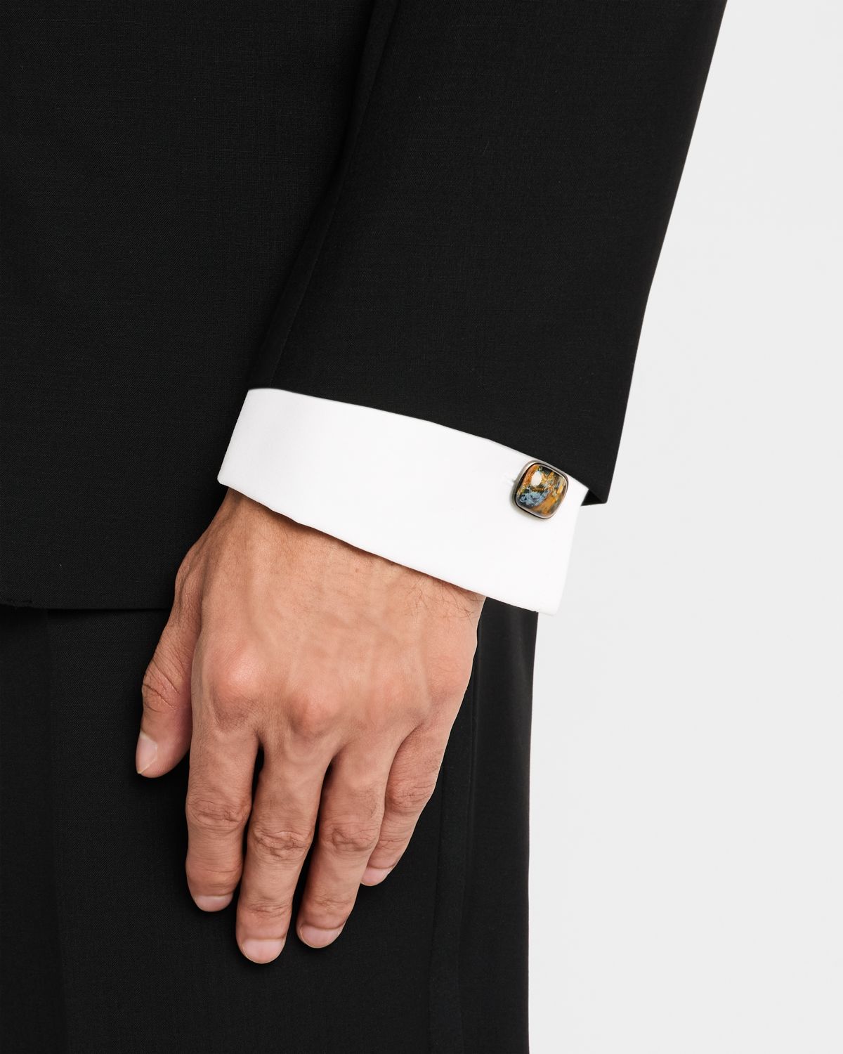 Jan Leslie Men 's Brushed Gunmetal Square Peitersite Cufflinks