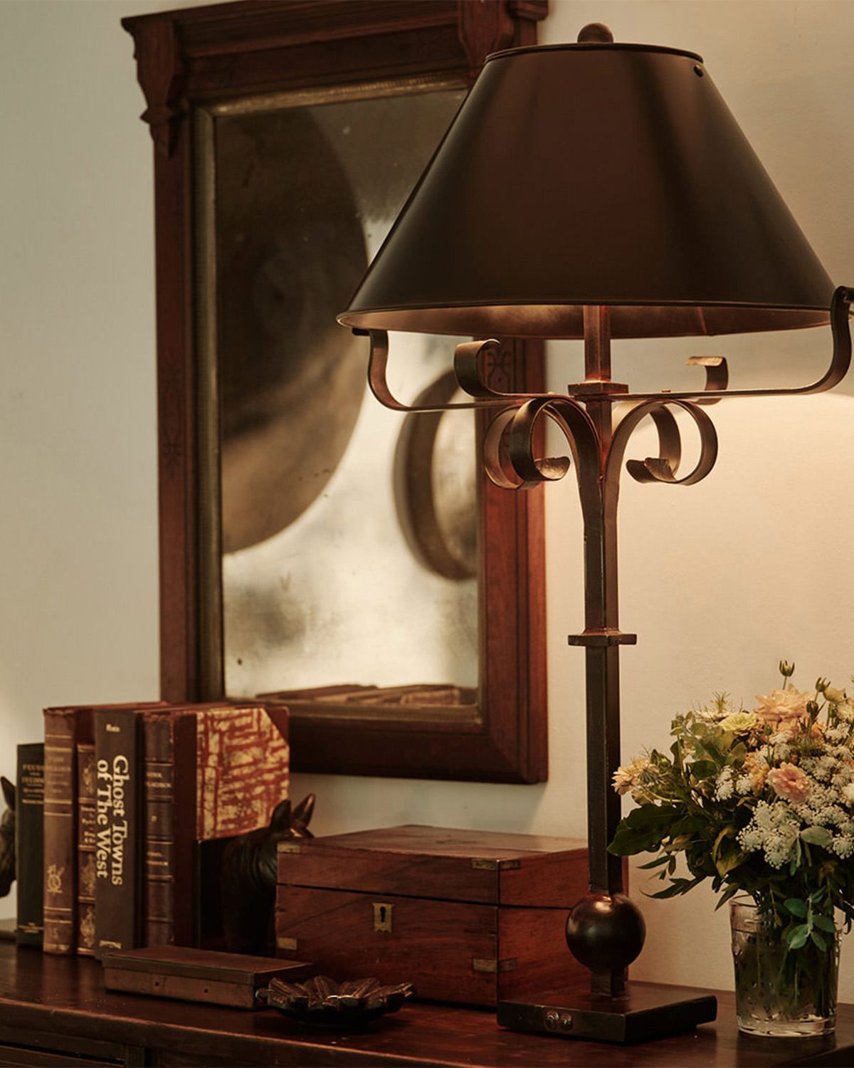 Jan Barboglio Pata Carved Wooden Box