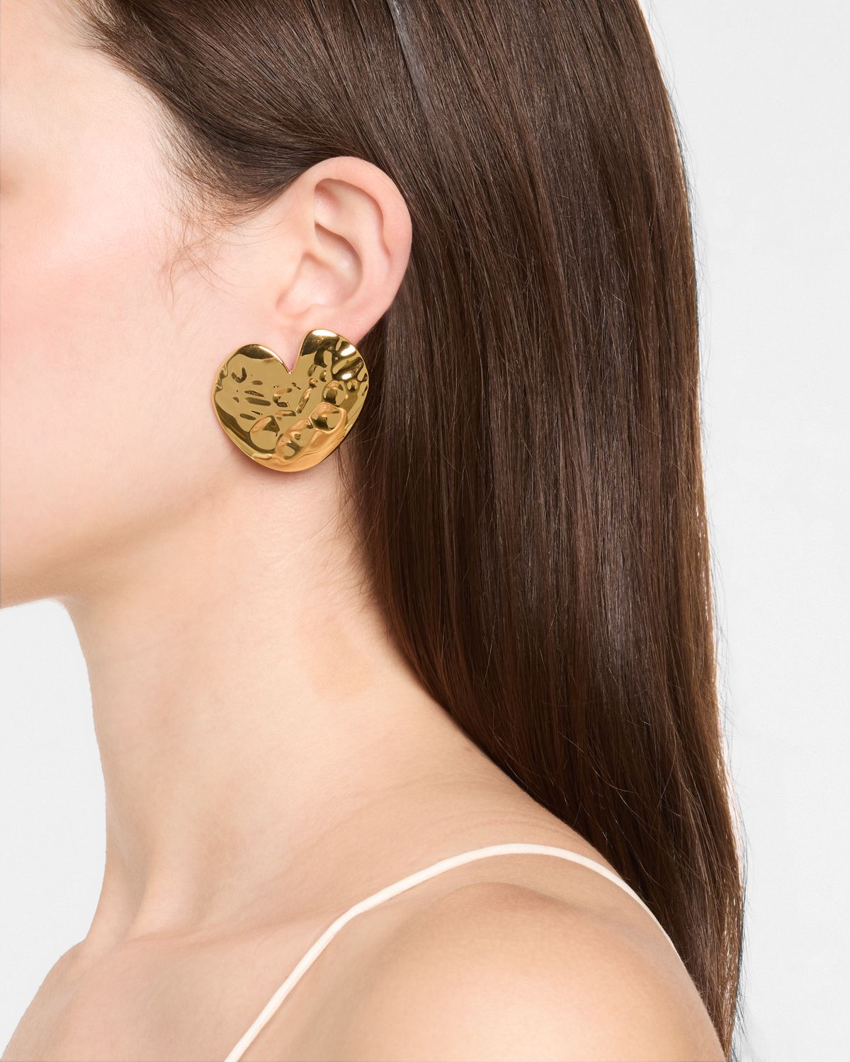 Lele Sadoughi Hammered Heart Button Earrings