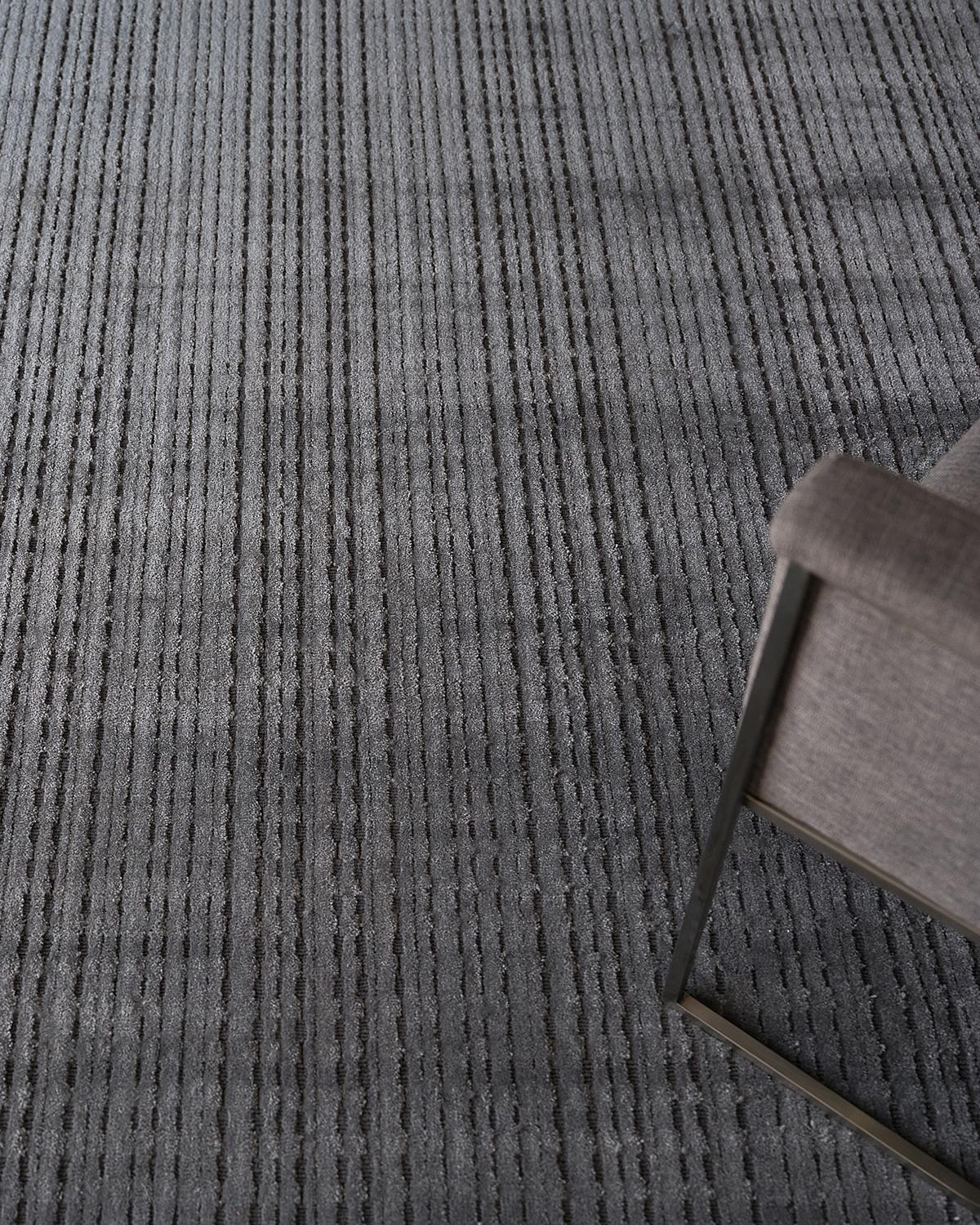 Exquisite Rugs Cabrini Hand-Loomed Gray Rug, 4 ' x 6 ' | Thumbnail 7