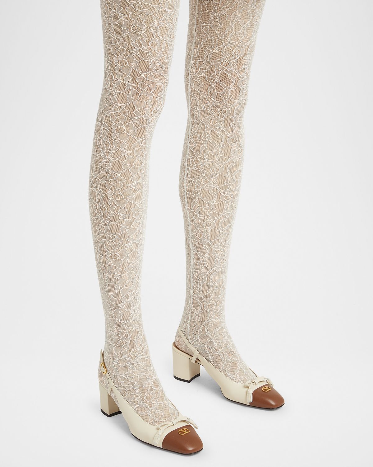 Valentino Garavani Valet Du Roi VLogo Leather Slingback Pumps