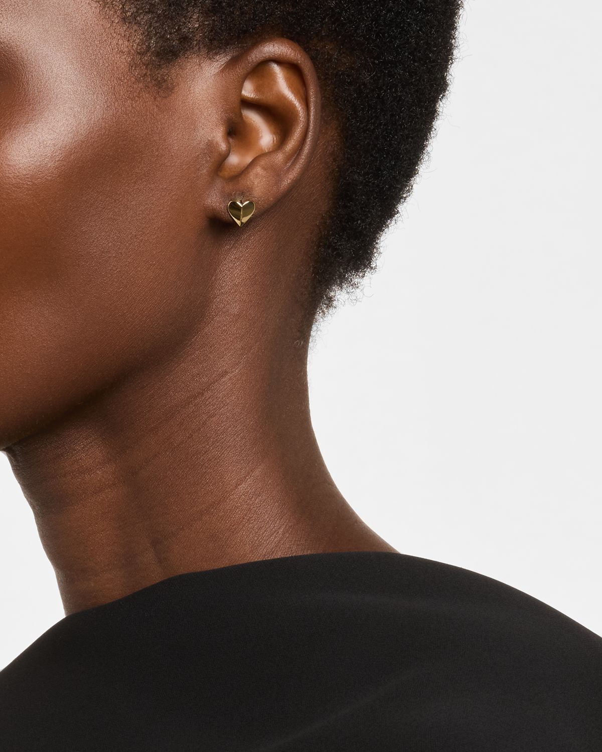 POPPY FINCH Folding Heart Stud Earrings