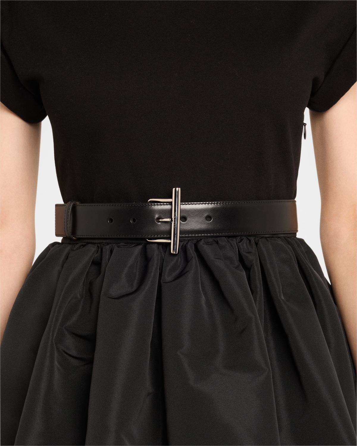McQueen T-Bar Skinny Leather Belt