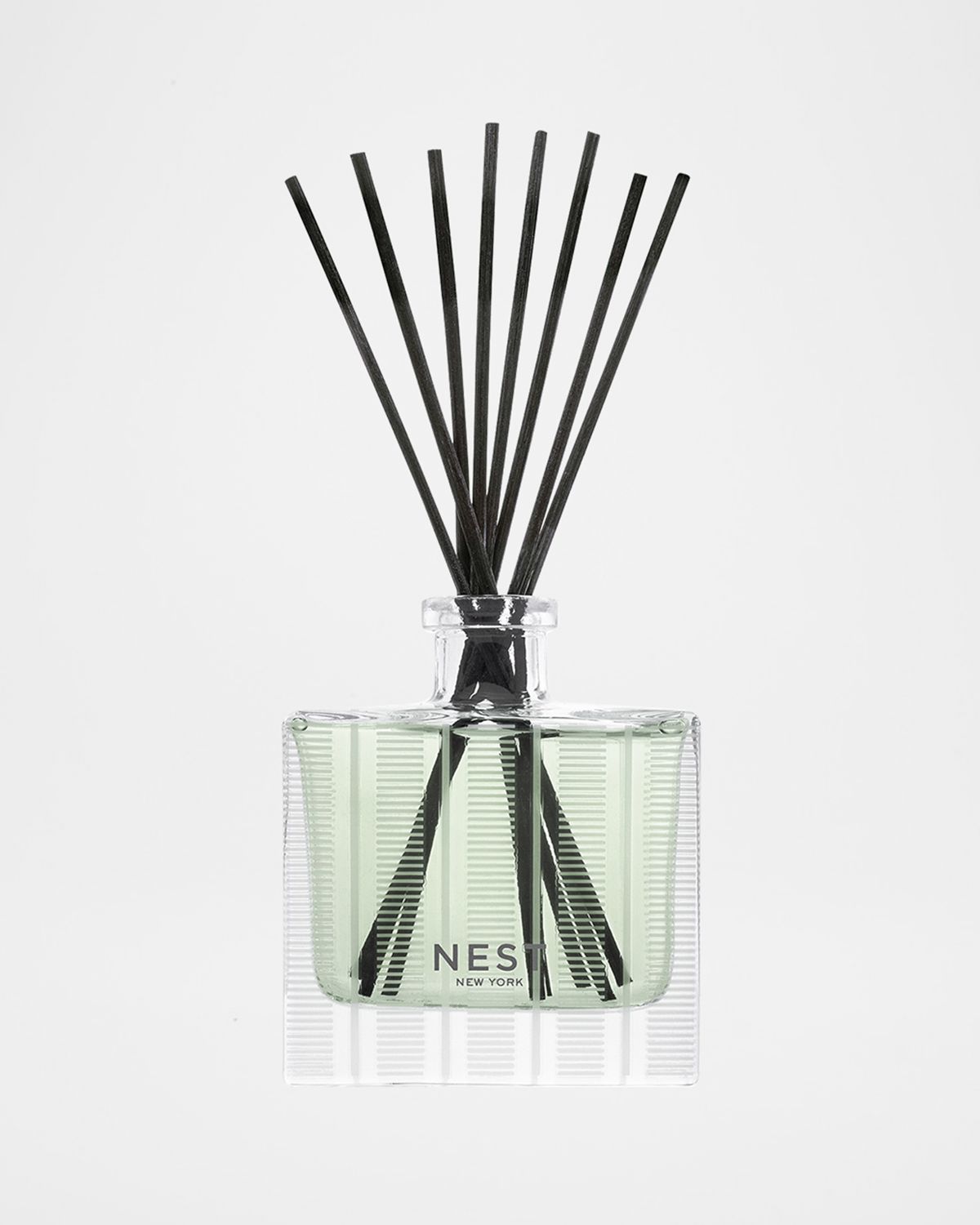 NEST New York Wild Mint Eucalyptus Reed Diffuser, 5.9 oz. | Thumbnail 3