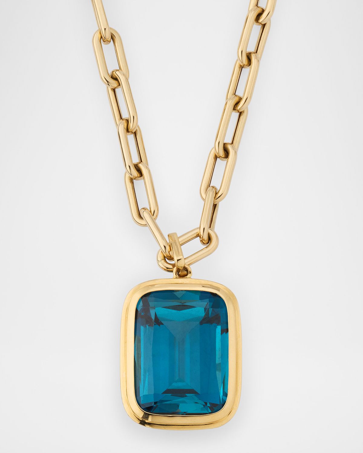 Goshwara Manhattan 18K Yellow Gold London Blue Topaz Cushion Cut Pendant Necklace, 18"L