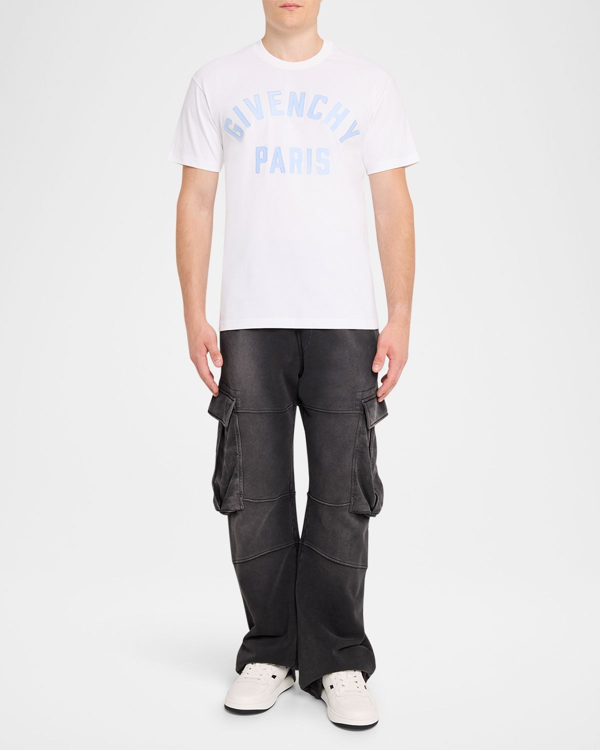 Givenchy Men 's Logo Crewneck T-Shirt | Thumbnail 4 Givenchy Men 's Logo Crewneck T-Shirt | Thumbnail 4