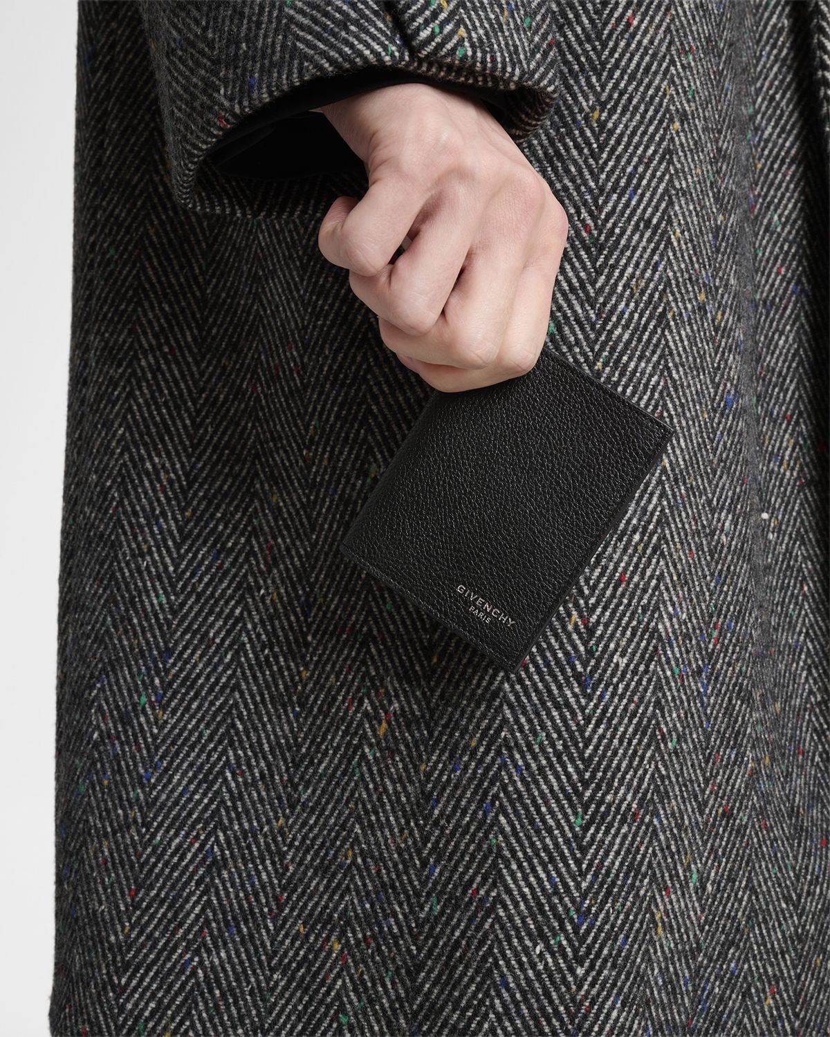 Givenchy Men 's Leather Bifold Card Holder