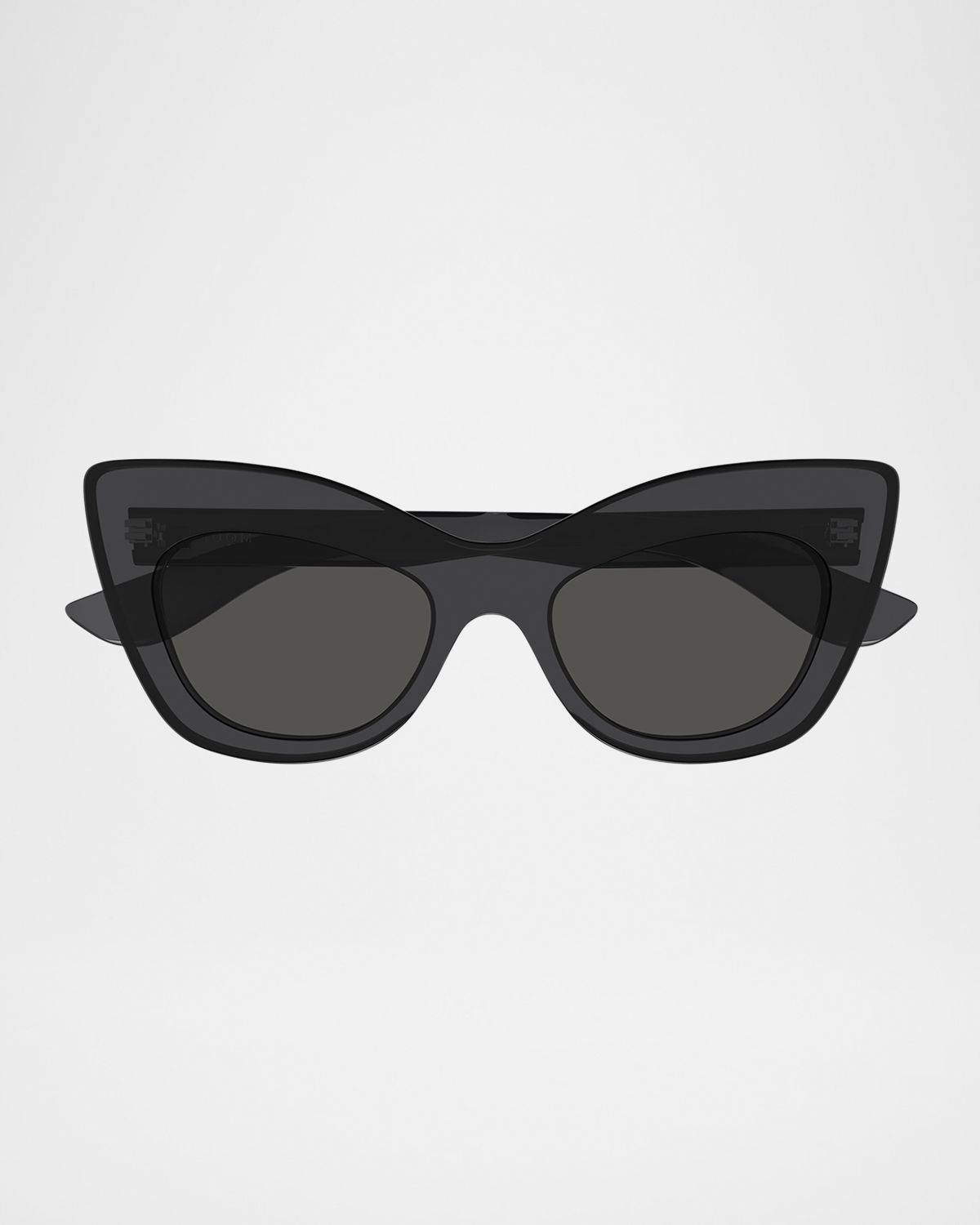McQueen AM0516S Cat-Eye Sunglasses