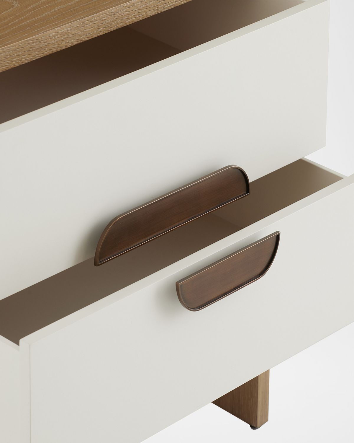 Arteriors Kianna Side Table