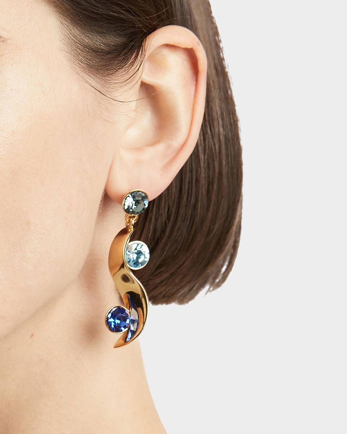 Oscar de la Renta Crystal Wave Drop Earrings