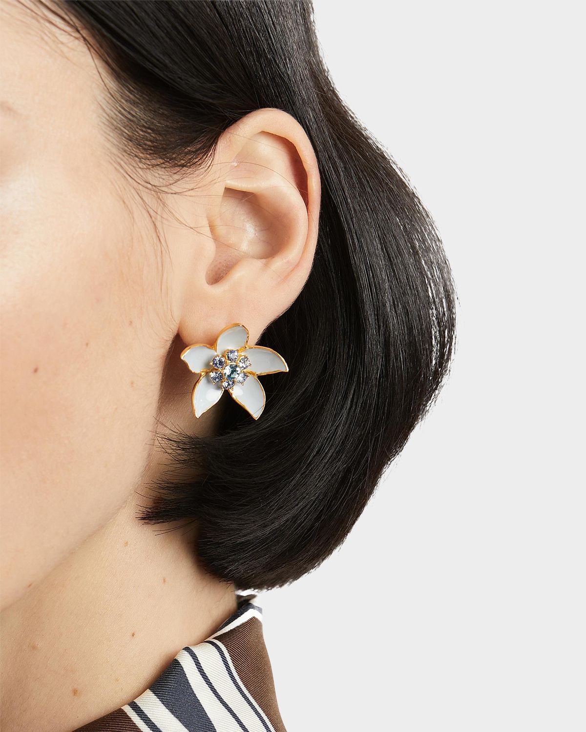 Oscar de la Renta Jasmin Enamel Stud Earrings