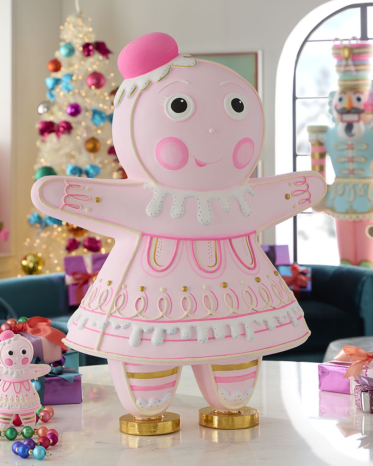 Glitterville Pink Gingerbread Tabletop Christmas Display, Dippsy | Thumbnail 4 Glitterville Pink Gingerbread Tabletop Christmas Display, Dippsy | Thumbnail 4