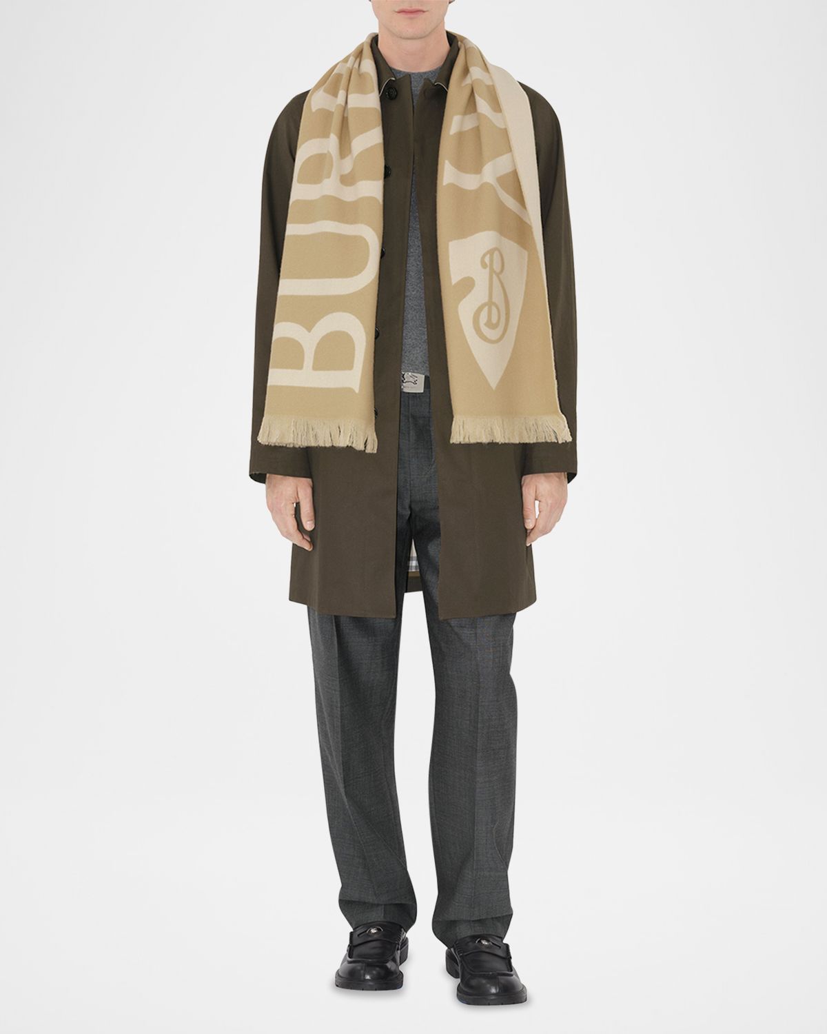 Burberry Men 's Wool Logo B-Shield Scarf