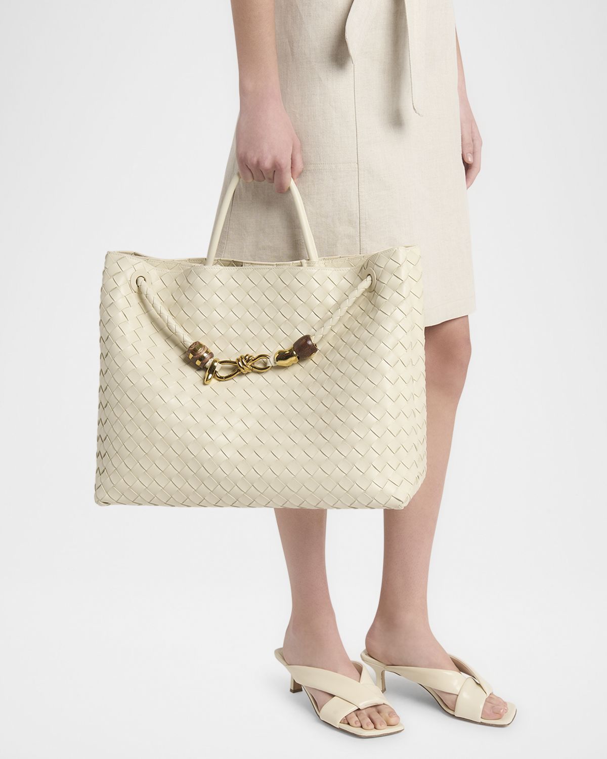 Bottega Veneta Andiamo Large Leather Top-Handle Bag