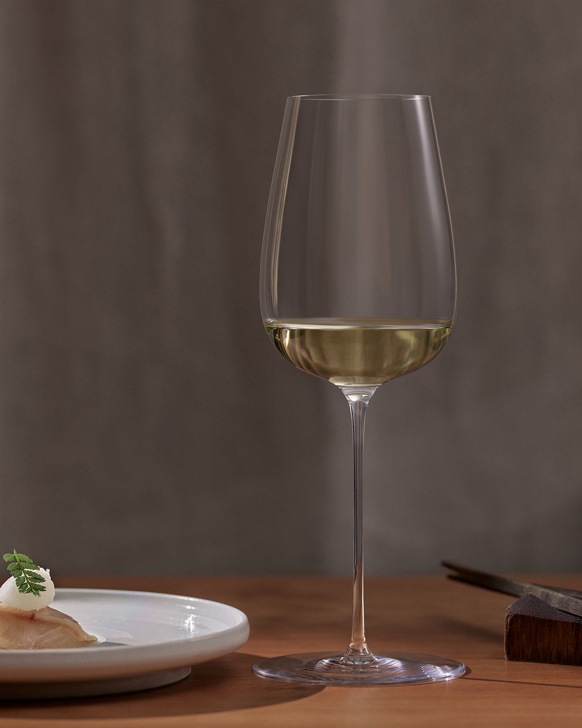 Orrefors Frantzen Handmade White Wine Glass, 15.2 oz. | Thumbnail 6 Orrefors Frantzen Handmade White Wine Glass, 15.2 oz. | Thumbnail 6