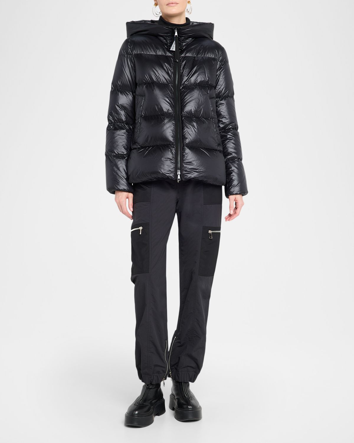 Moncler Serittes Hooded Short Down Jacket
