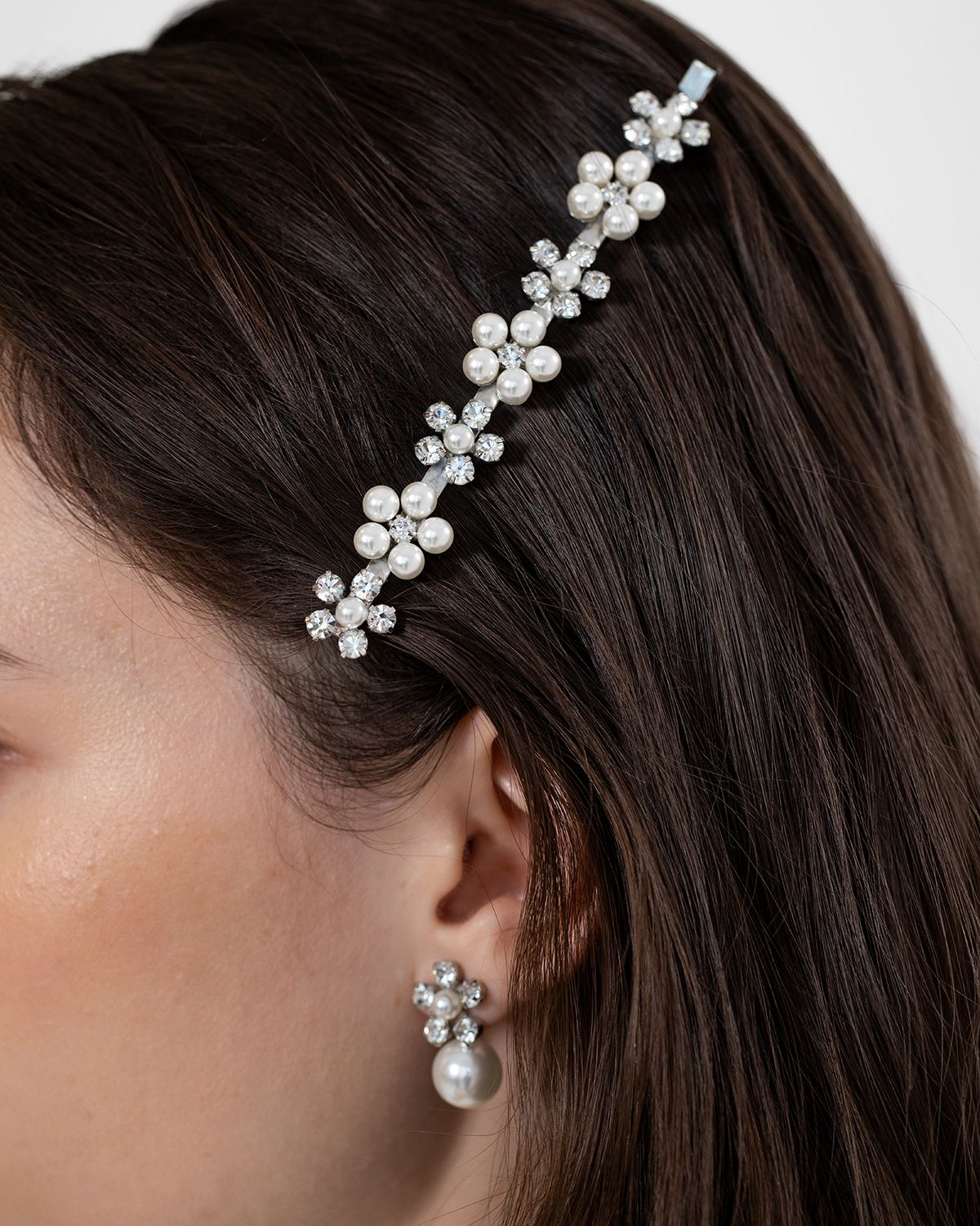 Jennifer Behr Zaya Barrette