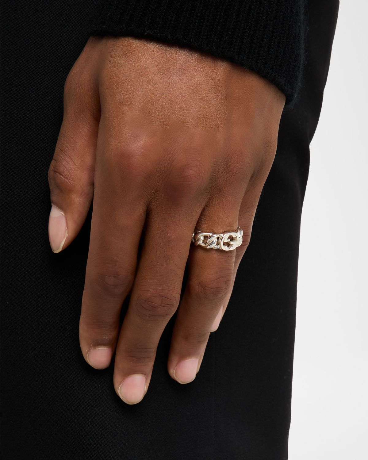 Gucci Men 's Sterling Silver  Interlocking Chain Ring