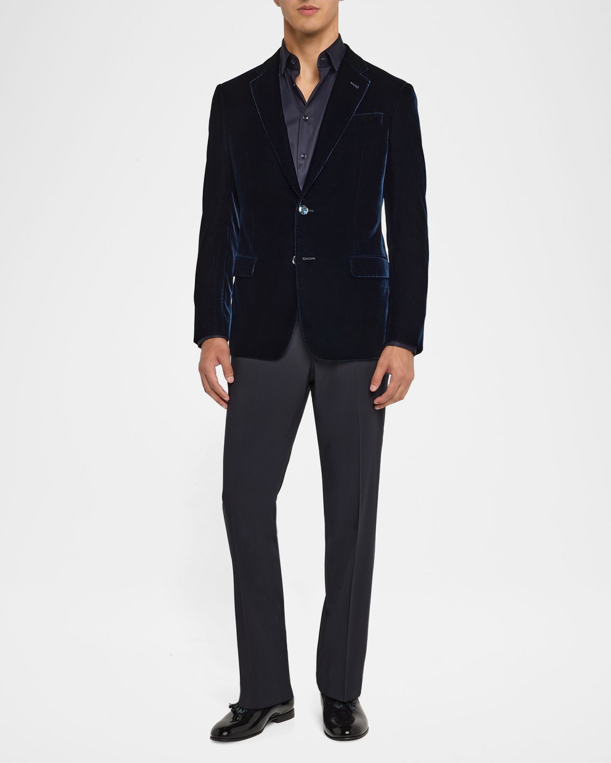 Giorgio Armani Men 's Velvet Notch Lapel Dinner Jacket