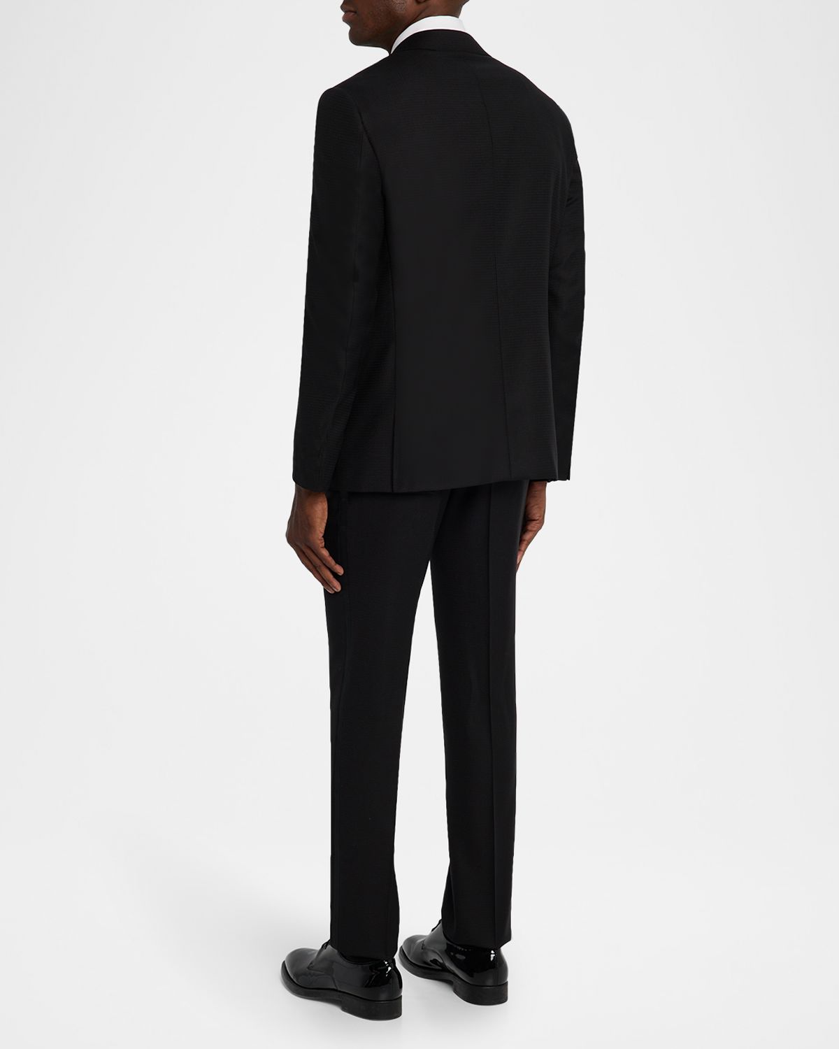 Canali Men 's Textured Wool Peak Lapel Suit