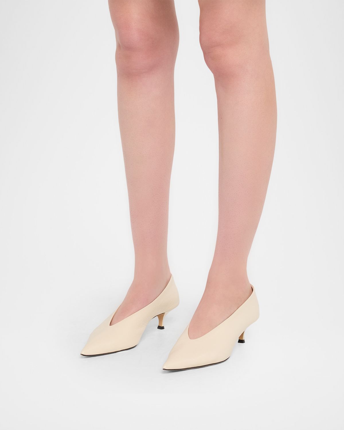 Le Monde Beryl 50mm Babouche Leather Kitten-Heel Pumps | Thumbnail 6 Le Monde Beryl 50mm Babouche Leather Kitten-Heel Pumps | Thumbnail 6