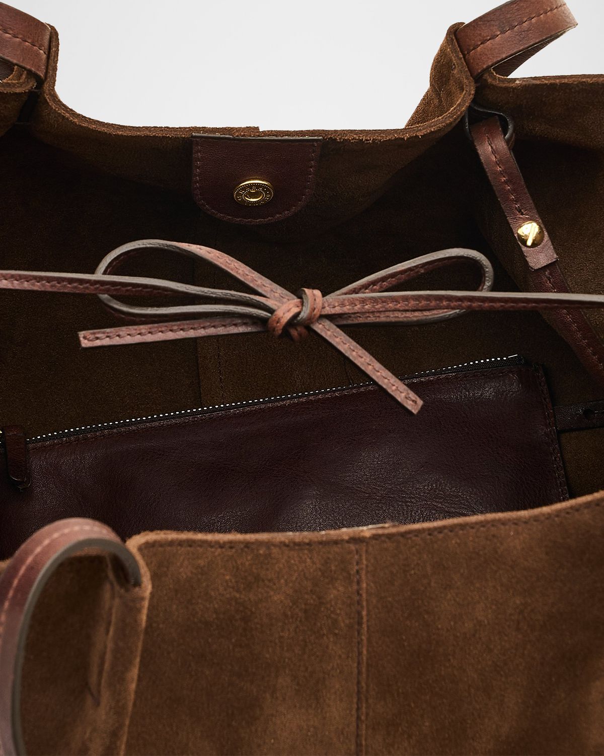 Il Bisonte Nina Pleated Suede Tote Bag | Thumbnail 4