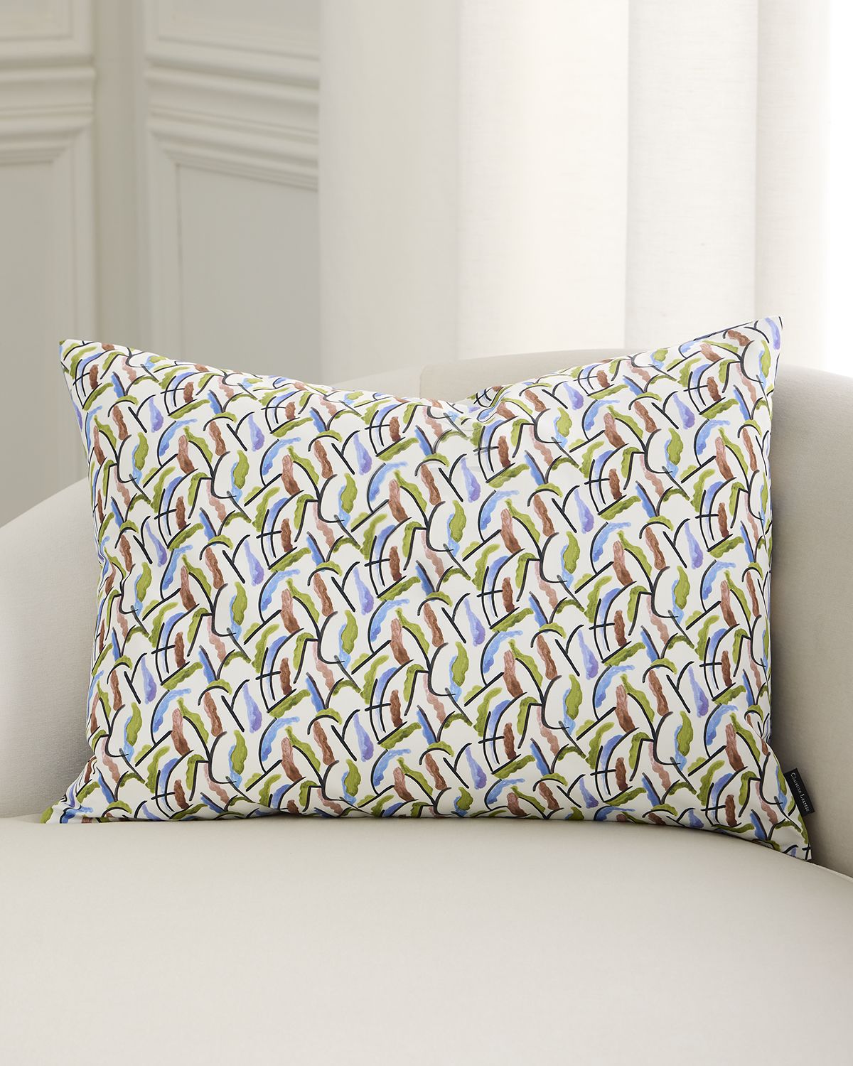 Christian Lacroix Otro Mundo Pillow, 18" x 24"