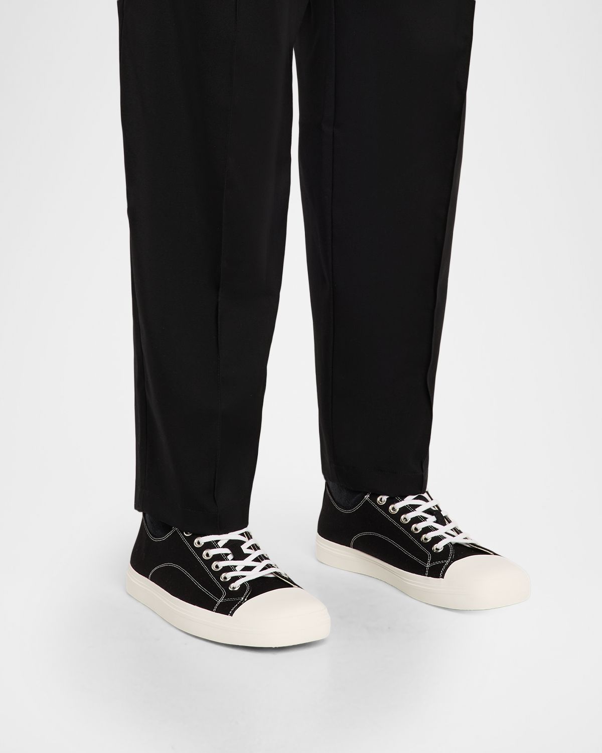 Moschino Men 's Edge Canvas Cap Toe Low-Top Sneakers