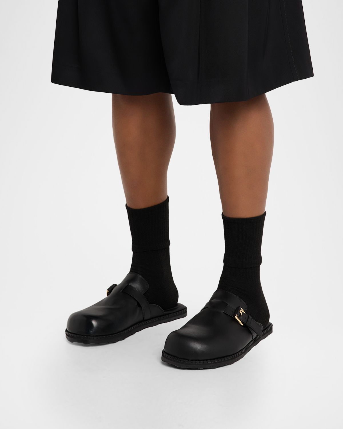 Moschino Men 's Sabot Leather Mules