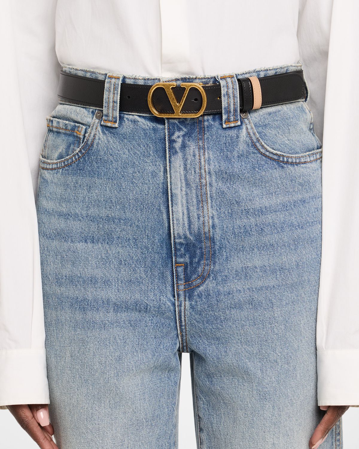 Valentino Garavani VLogo Signature Reversible Leather Belt, 30mm