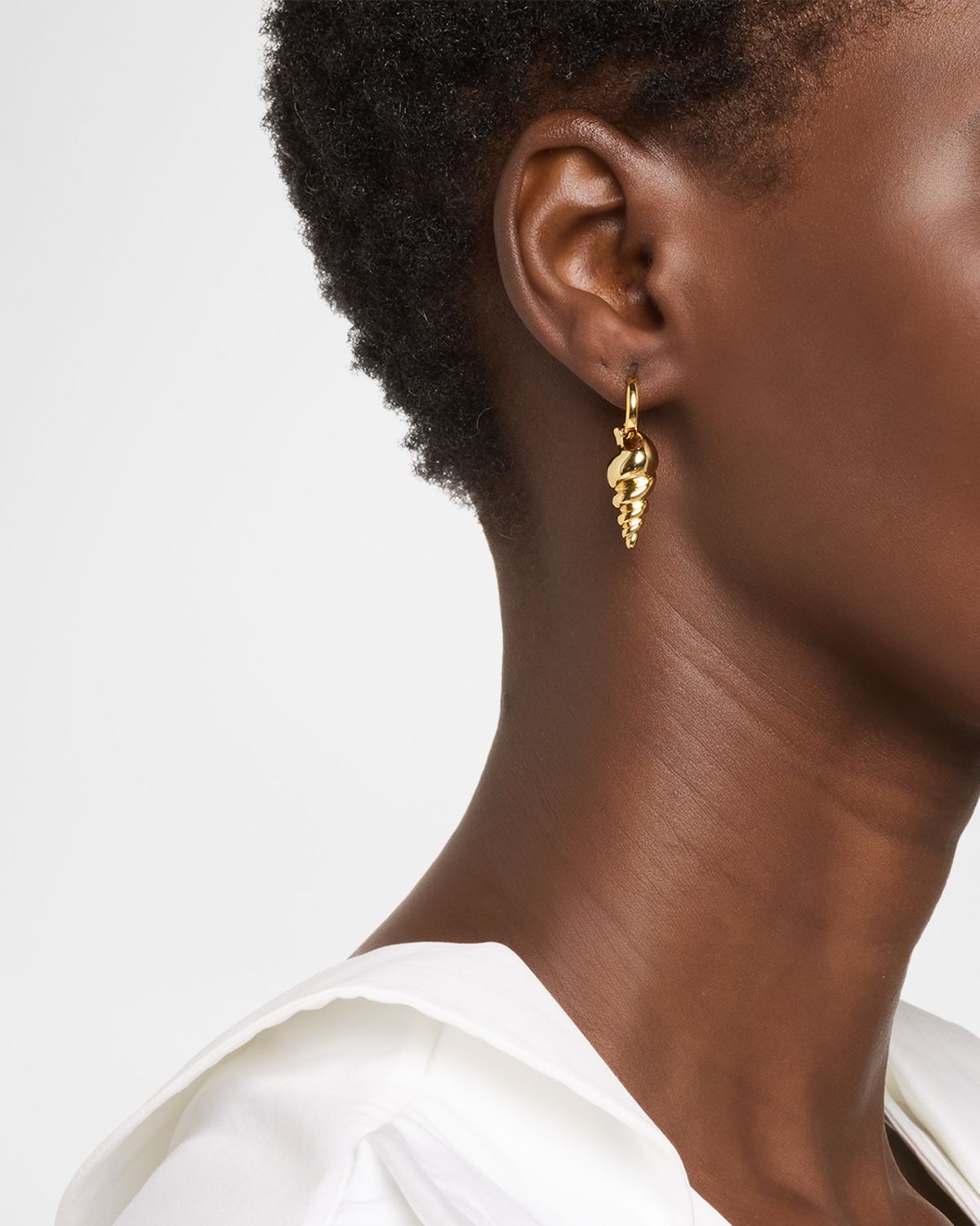Roxanne Assoulin The Conch Earrings