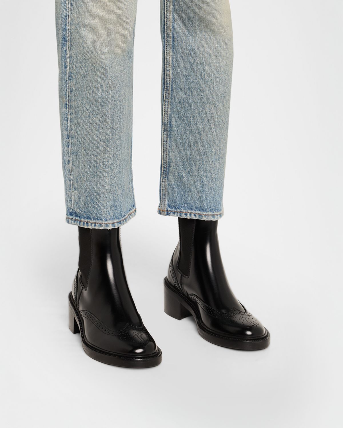 Saint Laurent Vincent Leather Chelsea Boots