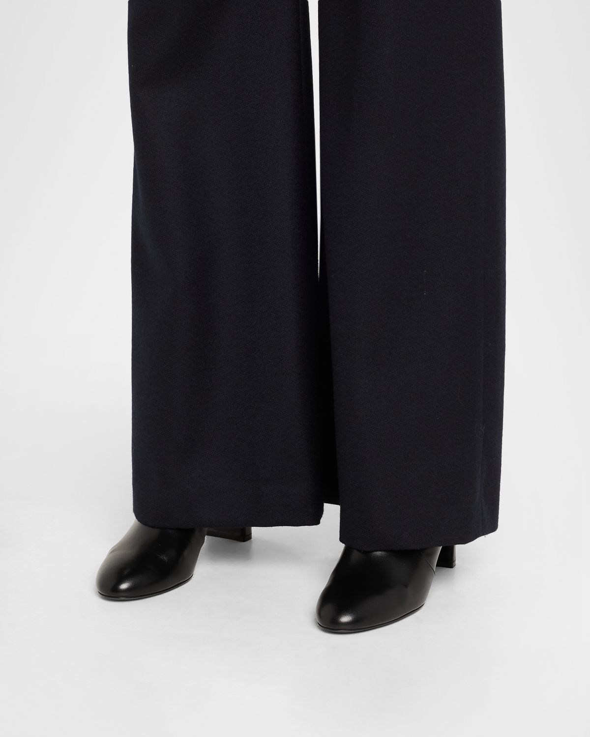 Stuart Weitzman Babette Leather Ankle Booties