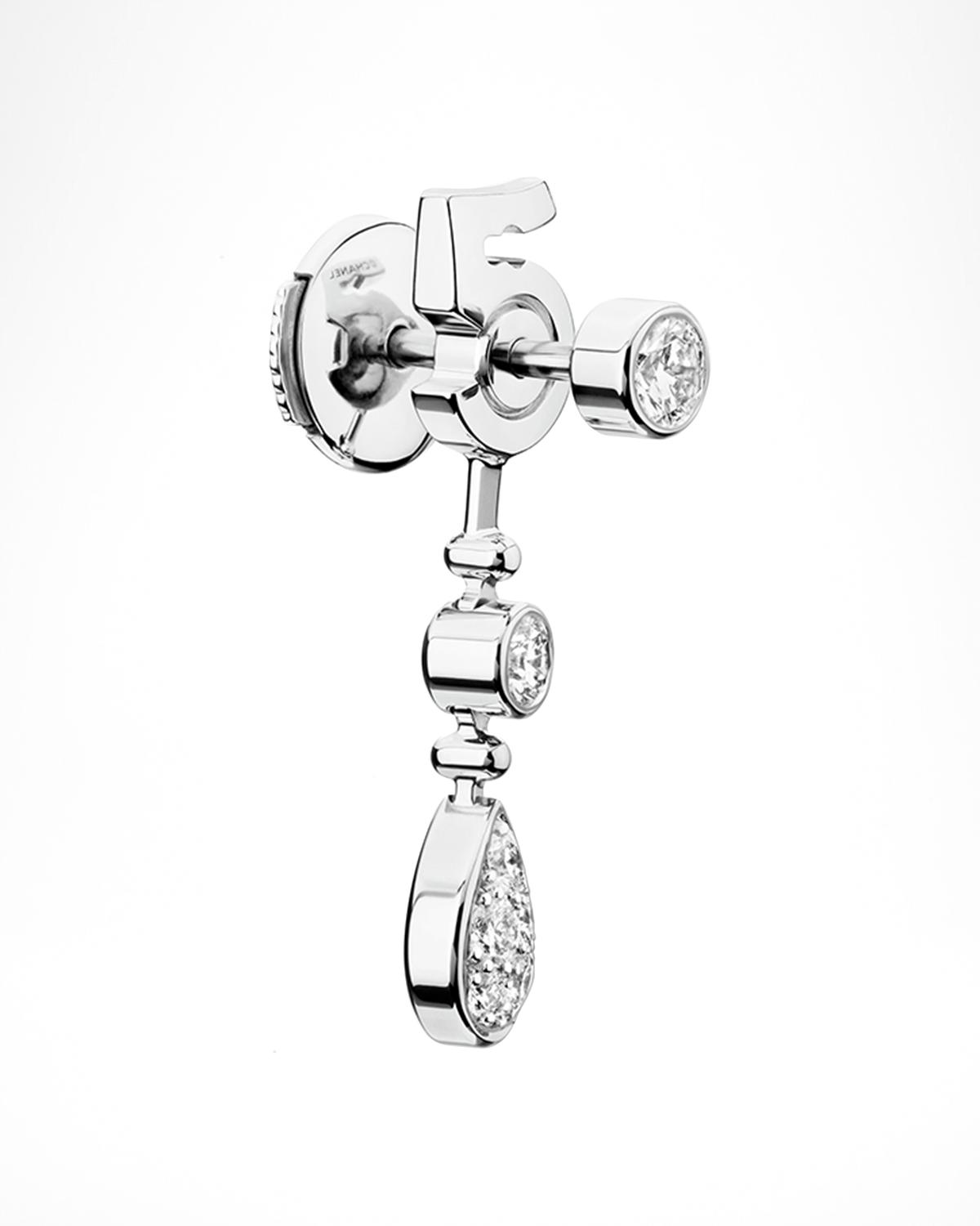 CHANEL Eternal N°5 Transformable Earrings | Thumbnail 3