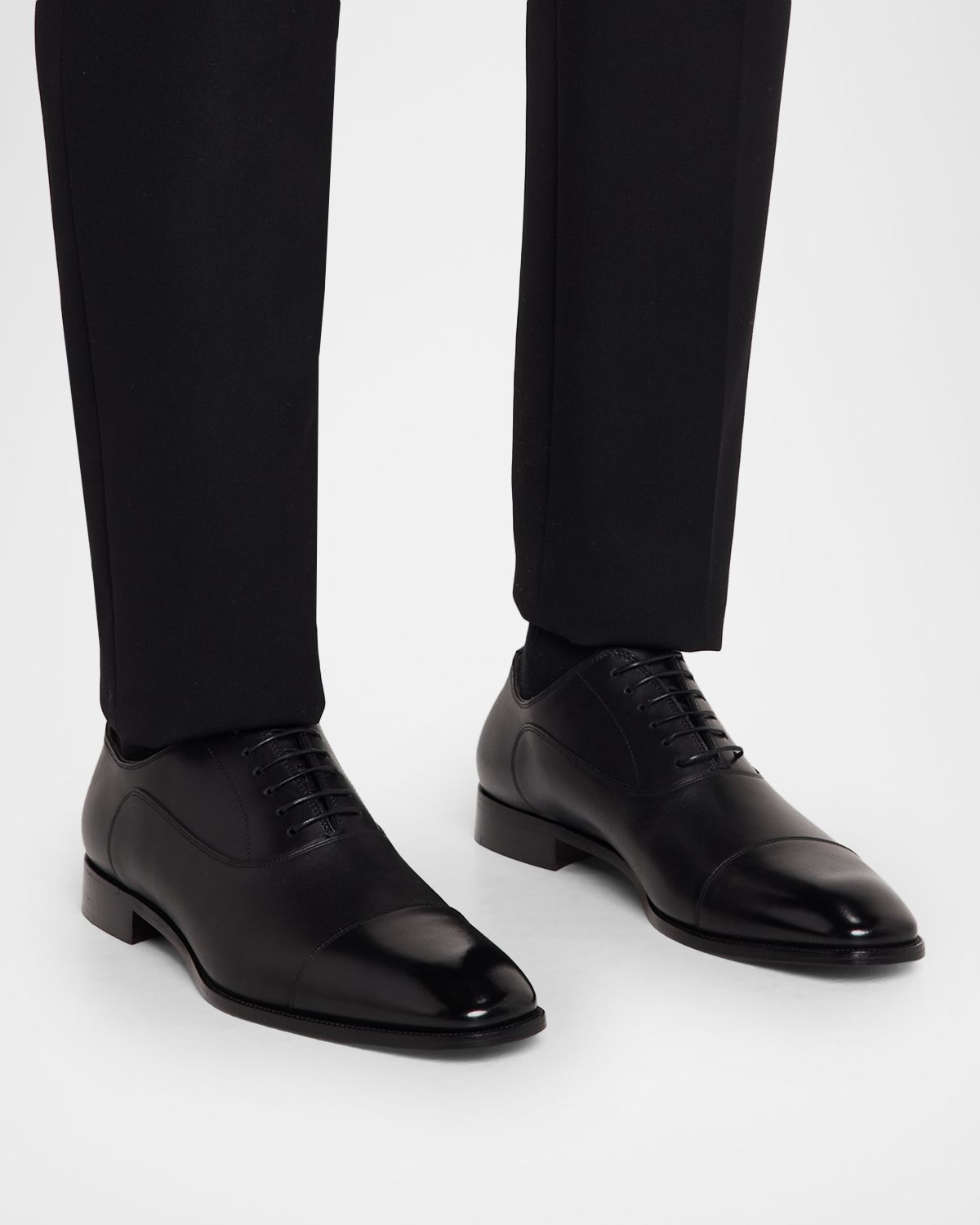 Christian Louboutin Men 's Greggory Leather Cap-Toe Oxford Shoes