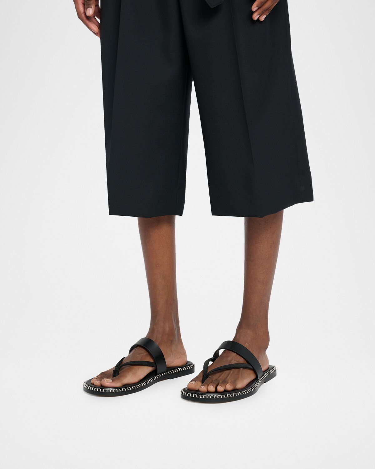 Dries Van Noten Men 's Thong Leather Sandals | Thumbnail 6