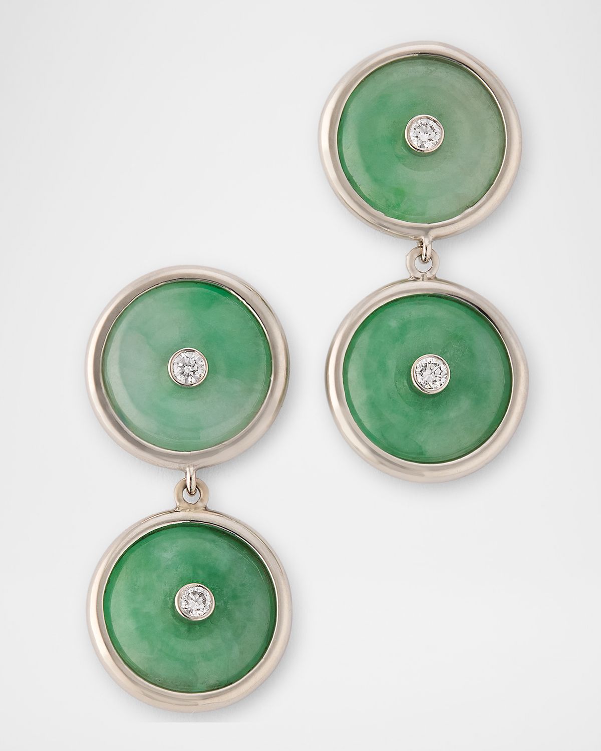 NM Estate Estate Platinum Jadeite Diamond Bezel Set Dangle Drop Earrings