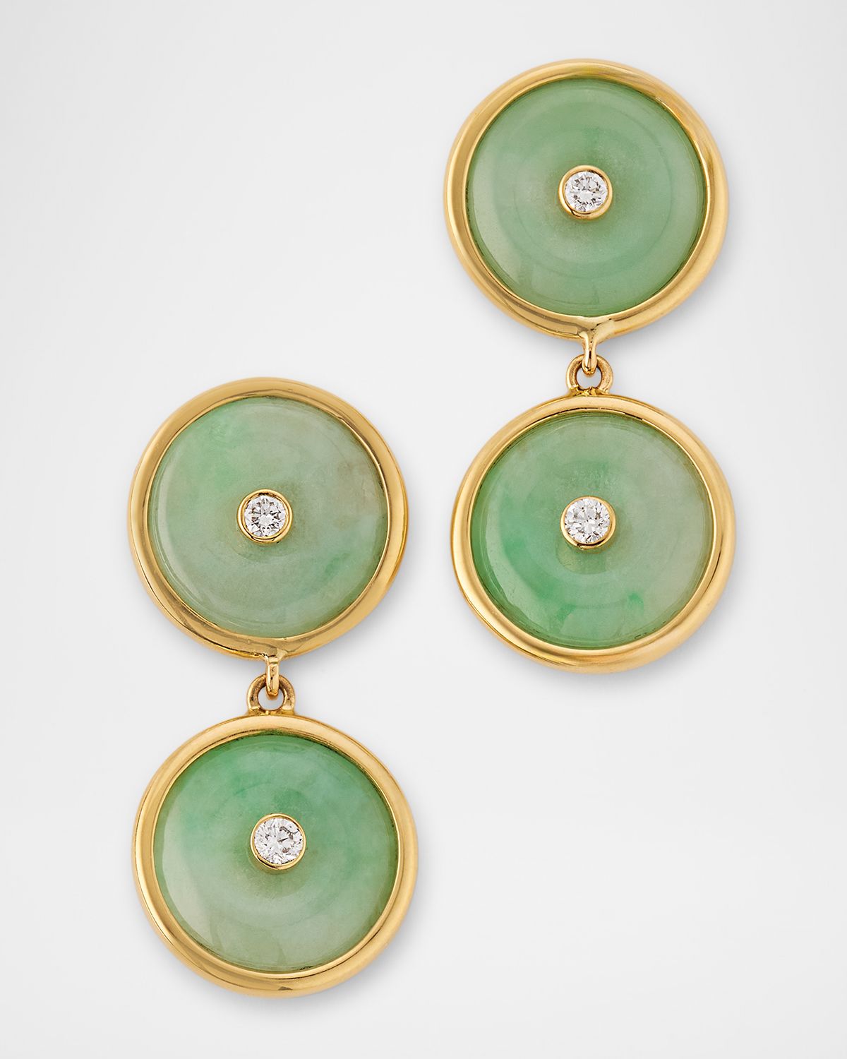 NM Estate Estate 18K Yellow Gold Jadeite Diamond Bezel Set Dangle Drop Earrings