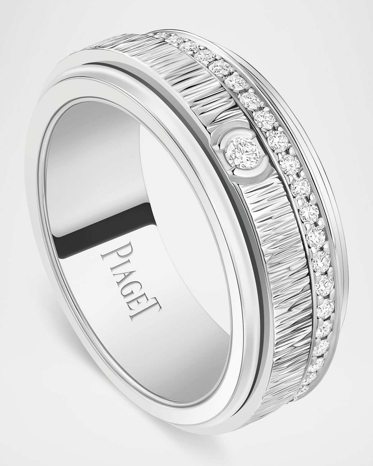 PIAGET 18K White Gold Possession Decor Palace Ring, Size 54