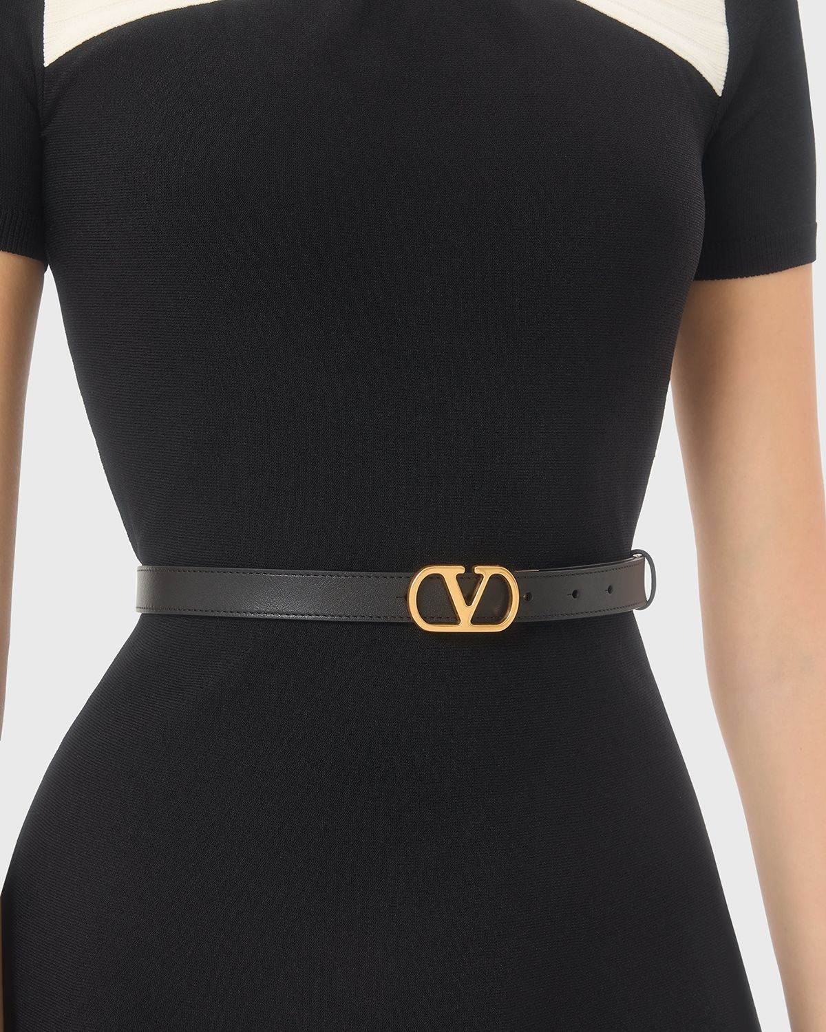 Valentino Garavani Reversible VLogo Signature Leather Belt