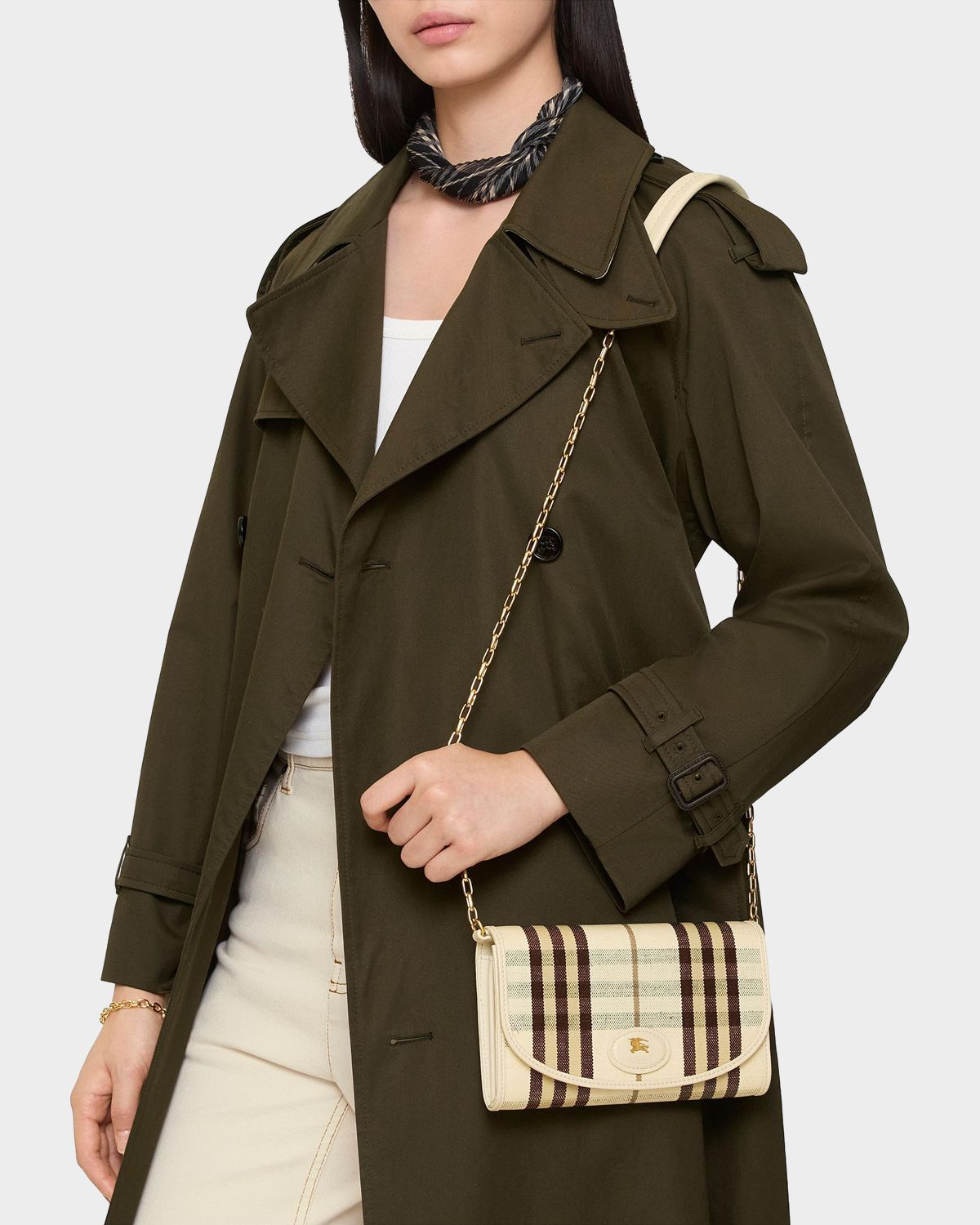 Burberry Highlands Check Wallet on Chain