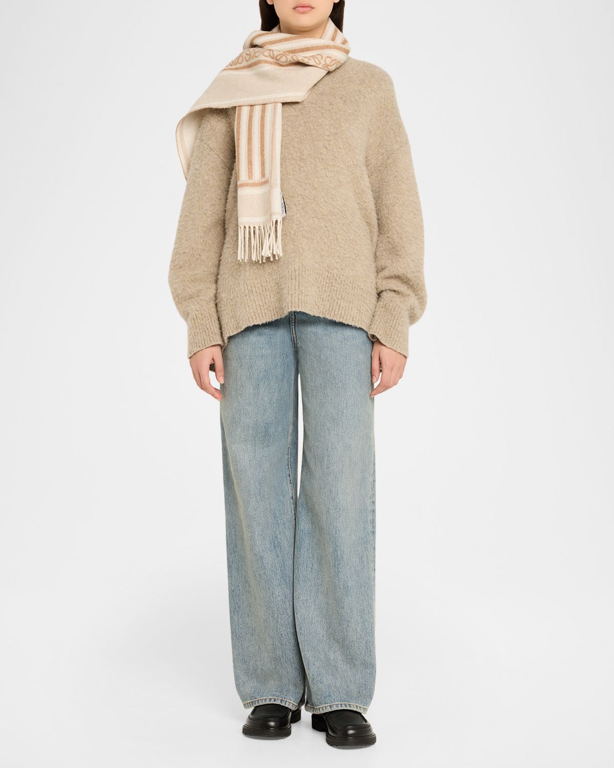 Loewe Anagram Wool and Cashmere Scarf | Thumbnail 4 Loewe Anagram Wool and Cashmere Scarf | Thumbnail 4