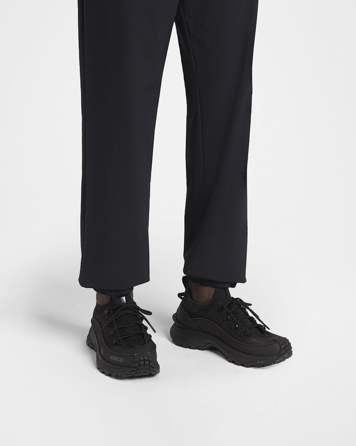 Moncler Men 's Trailgrip Lite3 Nubuck & Suede Low-Top Sneakers