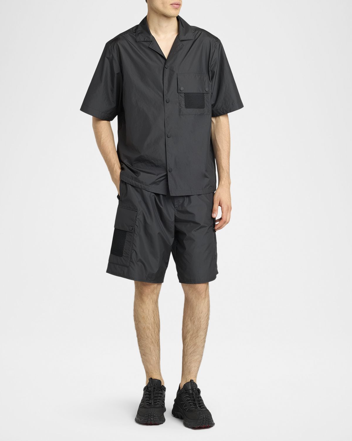 Moncler Men 's Mesh-Pocket Cargo Shorts