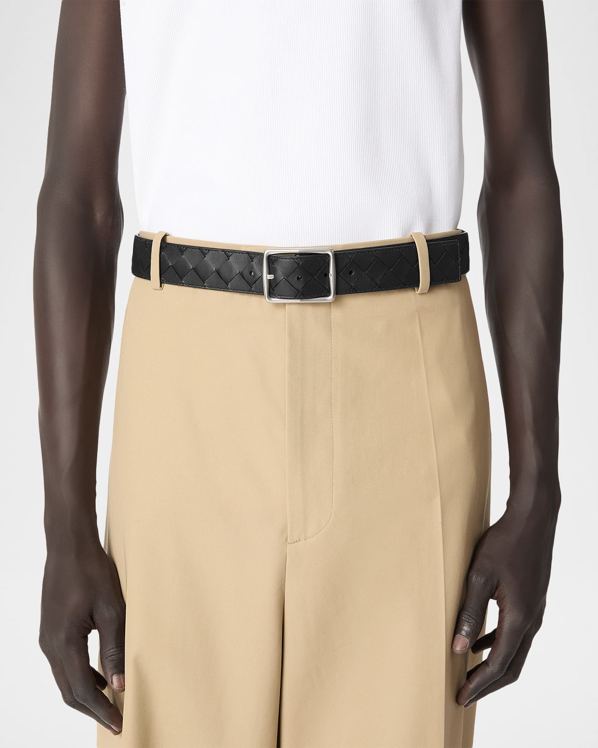 Bottega Veneta Men 's Intrecciato Reversible Leather Belt | Thumbnail 5