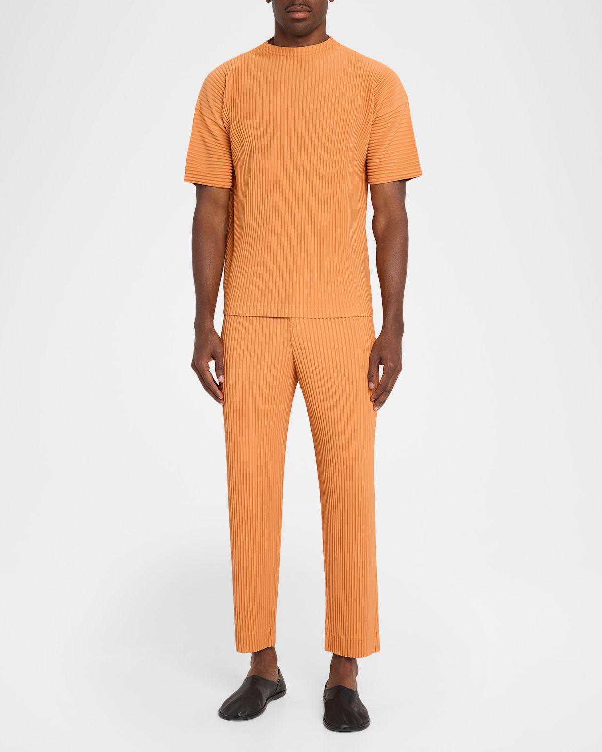 Homme Plisse Issey Miyake Men 's Monthly Colors Pleated Tapered-Leg Pants